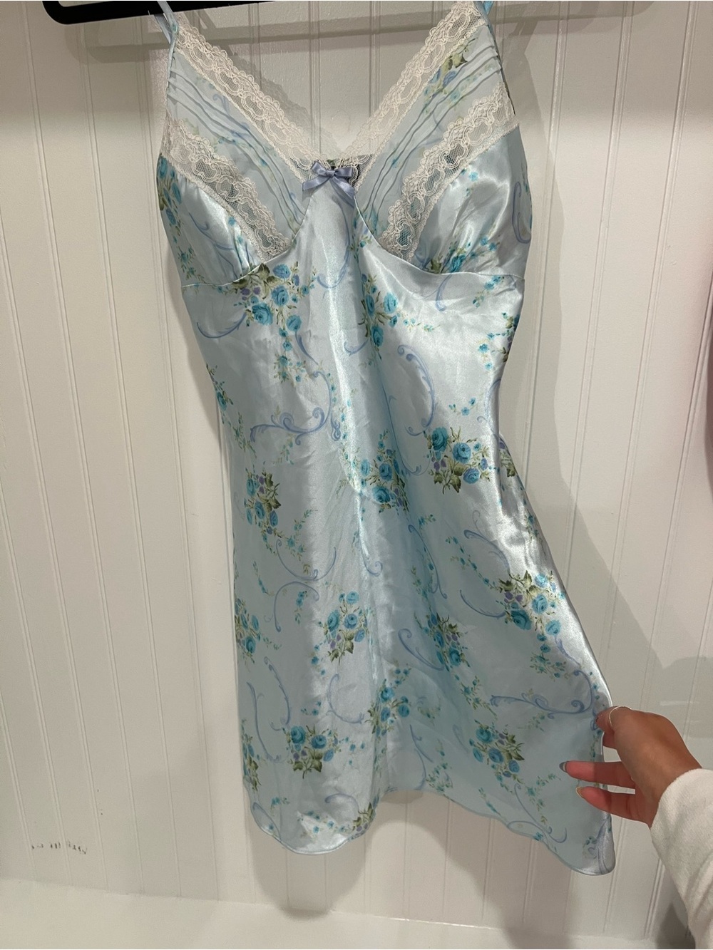 Vintage Light Blue Floral Satin Lace-Trim Chemise